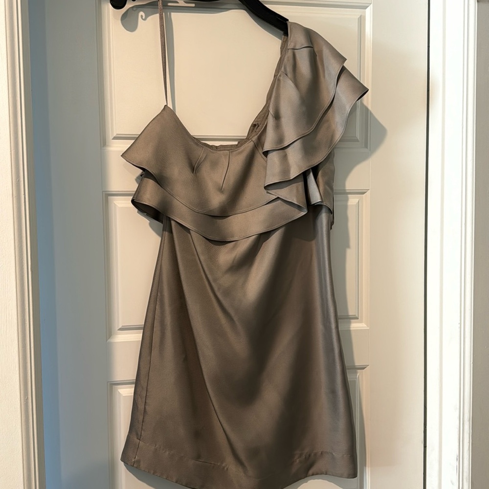 Banana republic 100% silk one shoulder cocktail dress